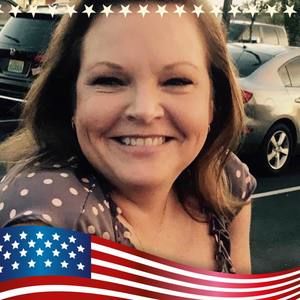 Meet your Posher, Deena